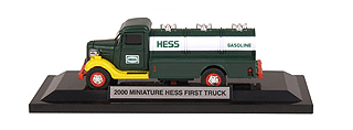 Hess Mini Toy Trucks collectors trucks 2000 hess first toy truck